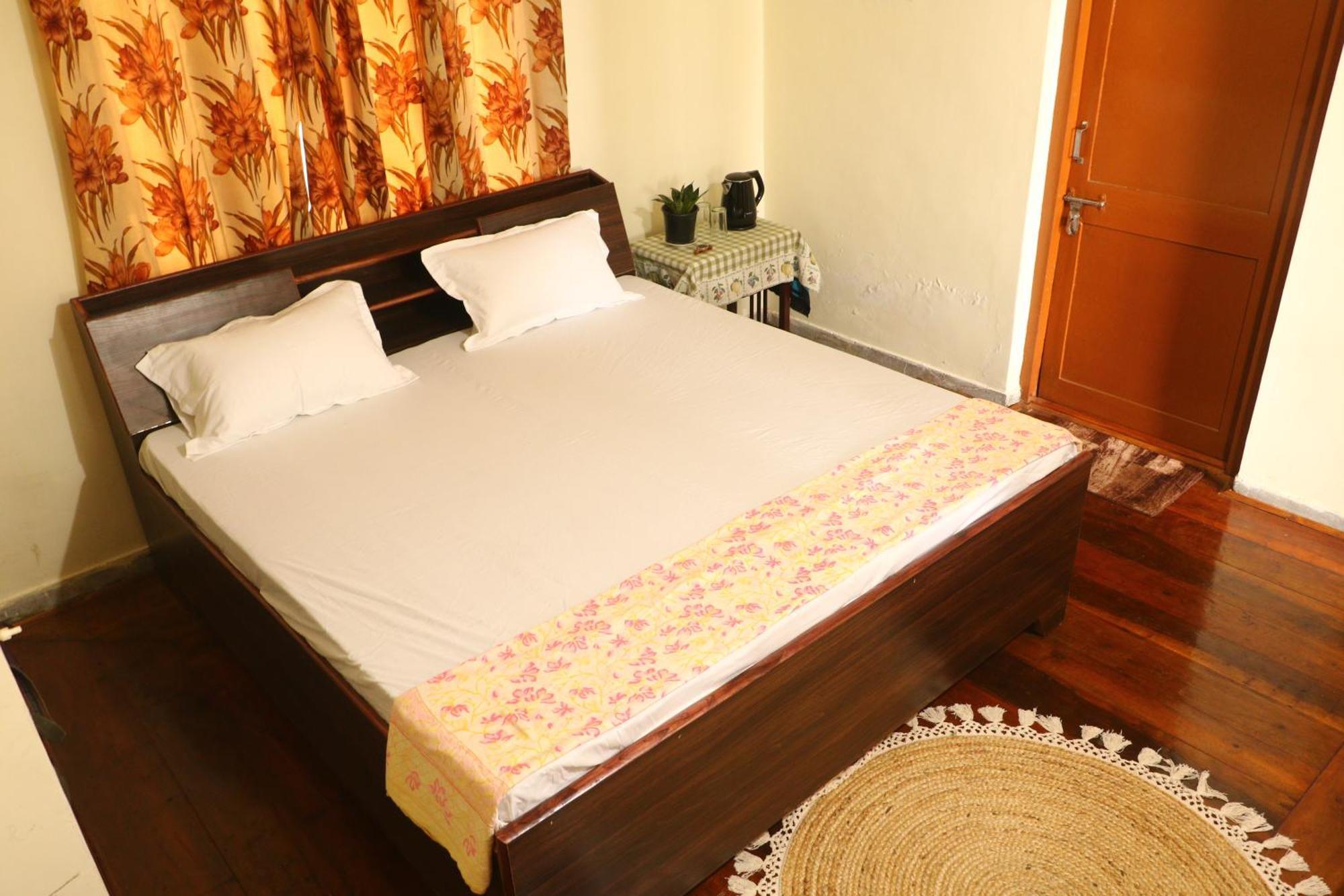 The Deodar Inn Pauri Ngoại thất bức ảnh